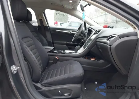 2015 Ford Fusion Se z USA, uszkodzony, nr VIN 1FA6P0H79F5127810